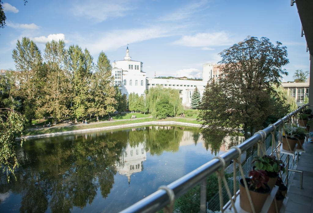 City Central Lviv Hostel Εξωτερικό φωτογραφία