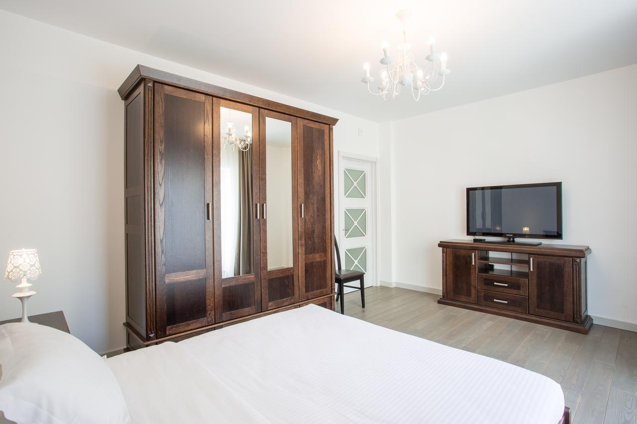 City Central Lviv Hostel Εξωτερικό φωτογραφία